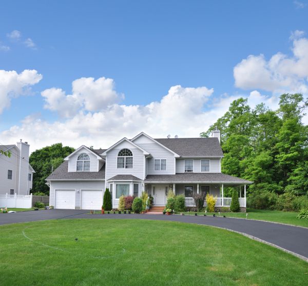 Asphalt Driveway Sealcoating in Pleasanton
