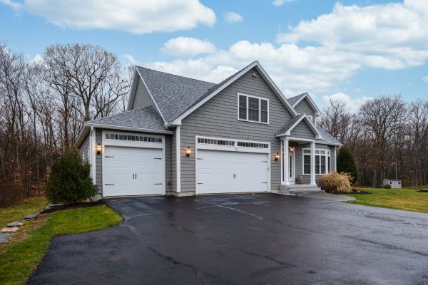Cost of Driveway Tarring in Pleasanton