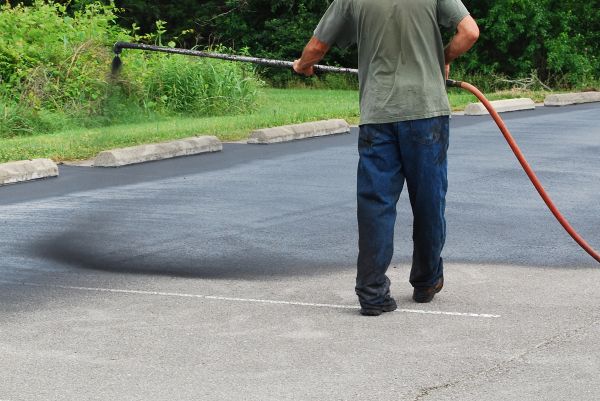 Lot Sealcoating in Pleasanton