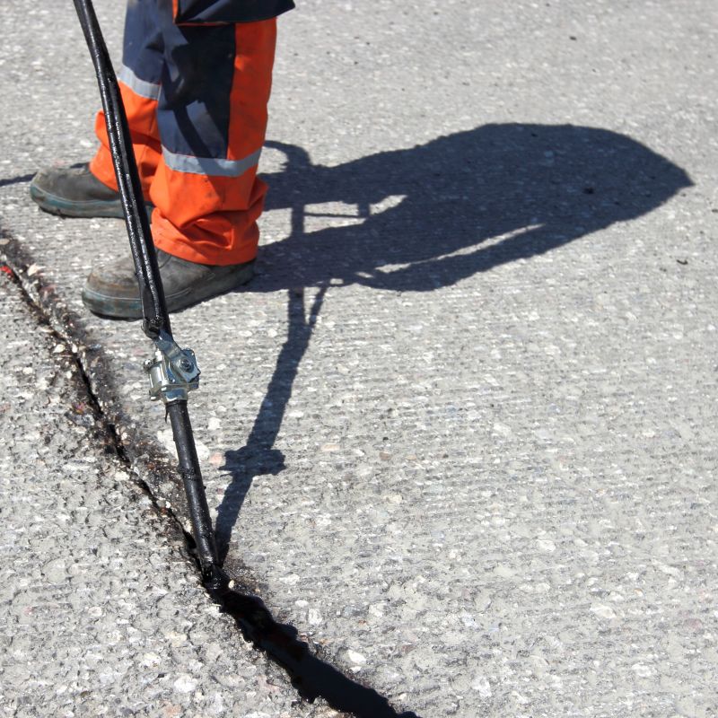 Reliable Asphalt Maintenance Teams